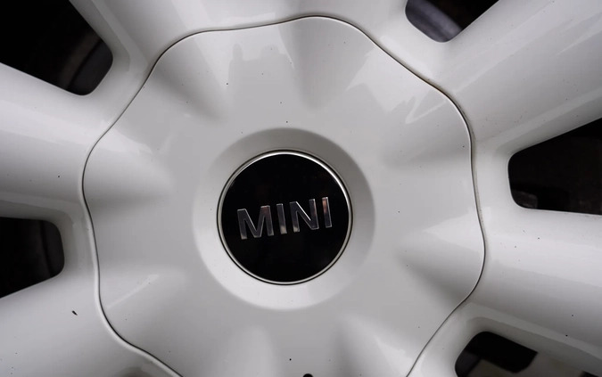 MINI Cooper S cena 126075 przebieg: 46950, rok produkcji 2020 z Tychy małe 92